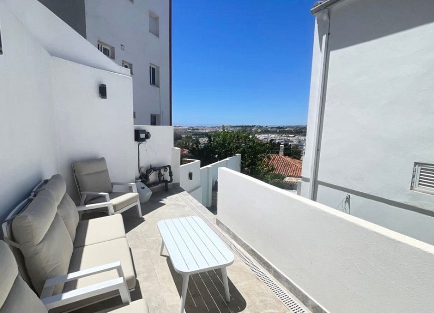 Reventa - House - Detached Villa - Marbella - Nueva Andalucia