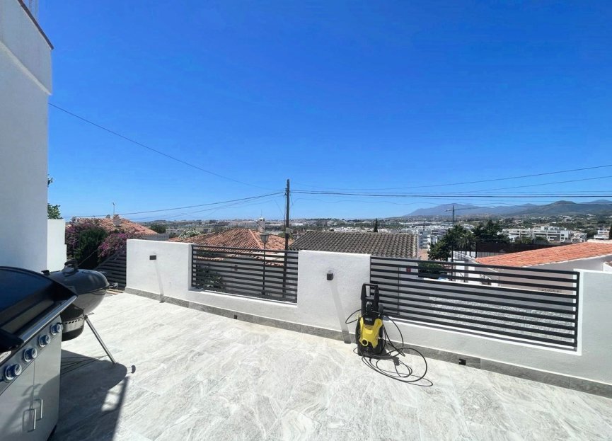 Reventa - House - Detached Villa - Marbella - Nueva Andalucia