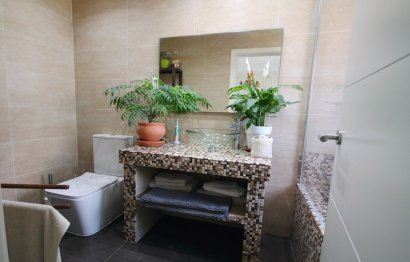 Resale - Ground floor apartment - Marbella - La Mairena