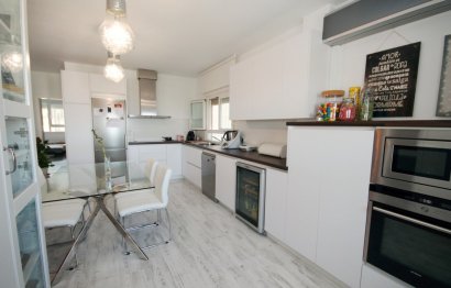 Resale - Ground floor apartment - Marbella - La Mairena