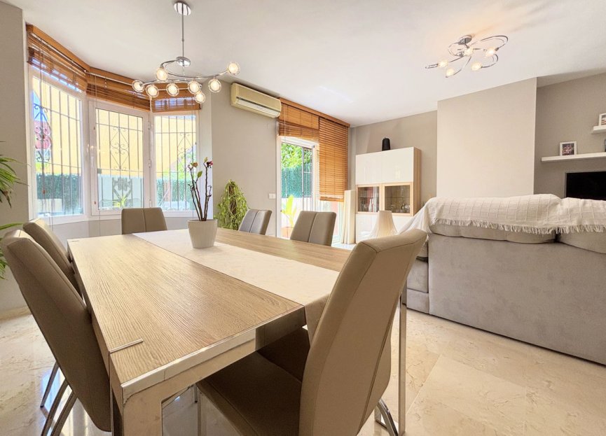 Reventa - House - Townhouse - Estepona - Estepona Centro