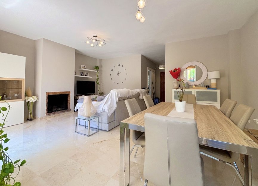 Reventa - House - Townhouse - Estepona - Estepona Centro