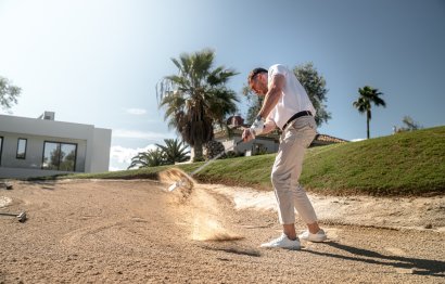 Resale - Apartment - Middle Floor Apartment - Marbella - Nueva Andalucia