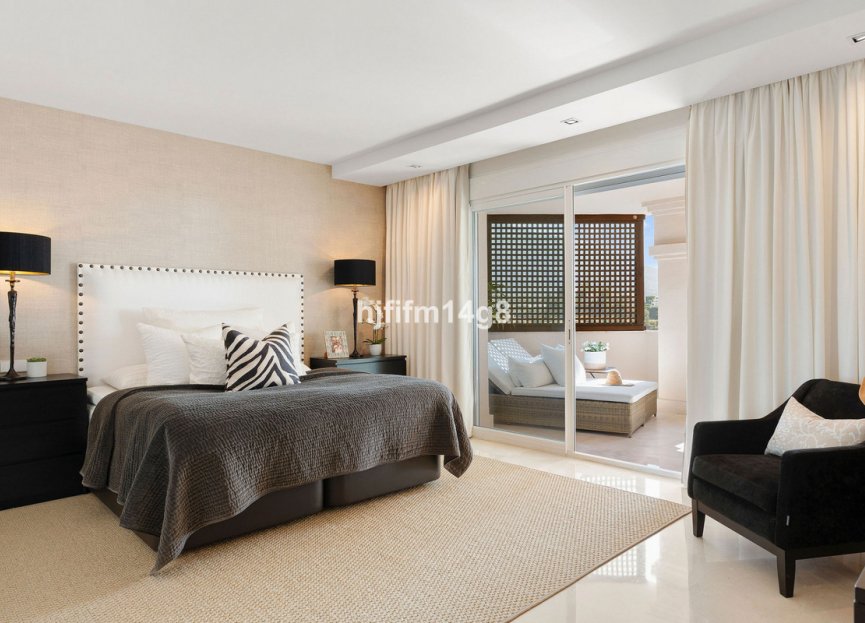 Reventa - Apartment - Middle Floor Apartment - Marbella - Nueva Andalucia