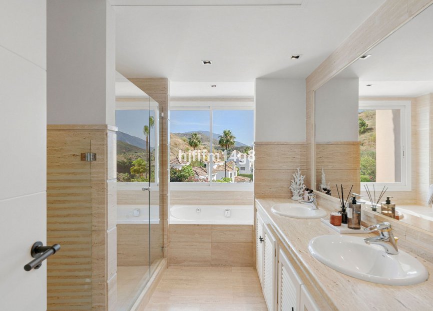 Reventa - Apartment - Middle Floor Apartment - Marbella - Nueva Andalucia