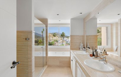 Reventa - Apartment - Middle Floor Apartment - Marbella - Nueva Andalucia