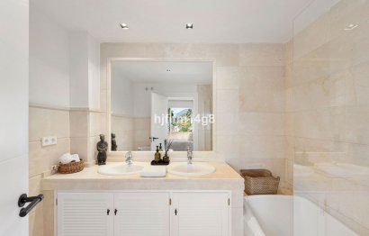 Reventa - Apartment - Middle Floor Apartment - Marbella - Nueva Andalucia