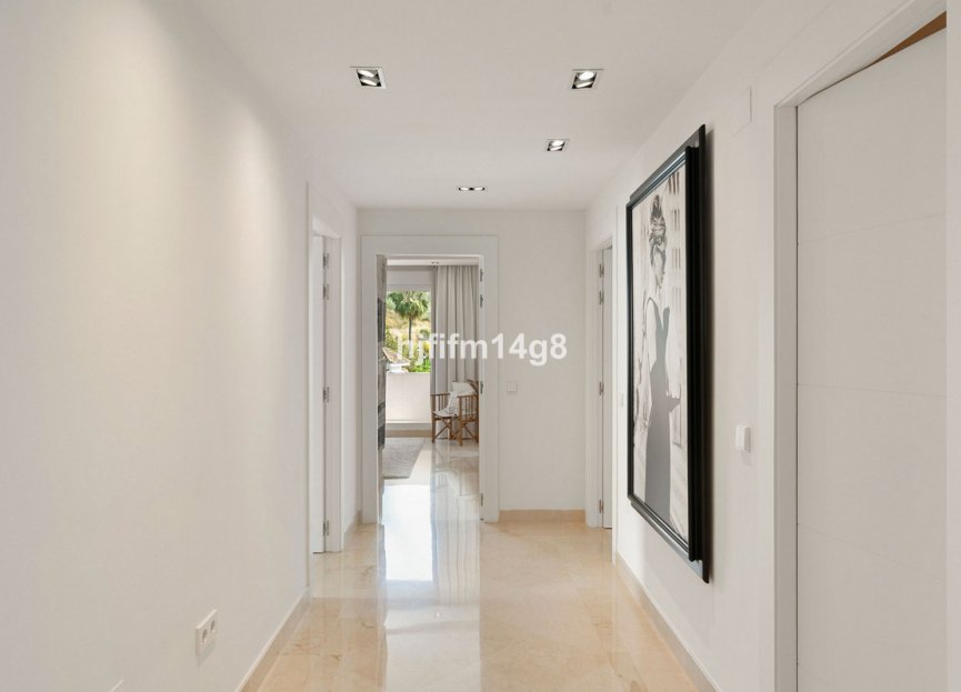 Reventa - Apartment - Middle Floor Apartment - Marbella - Nueva Andalucia