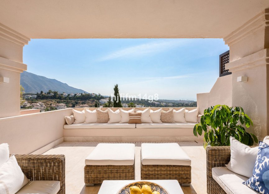 Reventa - Apartment - Middle Floor Apartment - Marbella - Nueva Andalucia