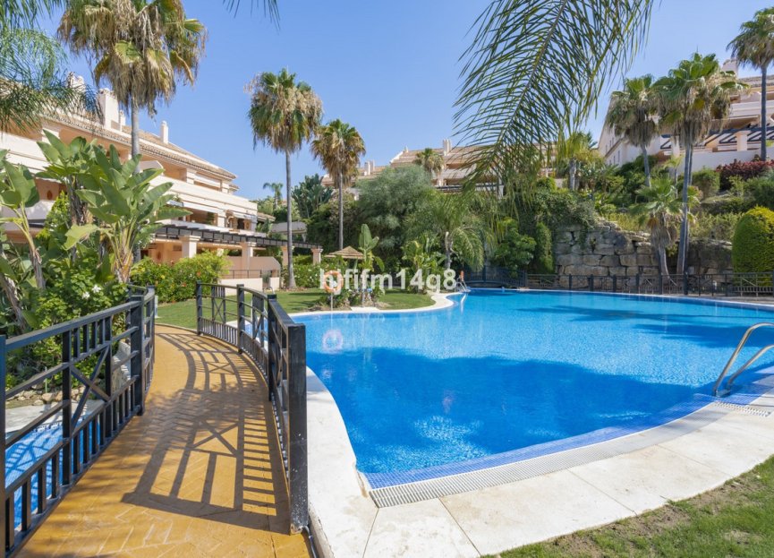 Reventa - Apartment - Middle Floor Apartment - Marbella - Nueva Andalucia