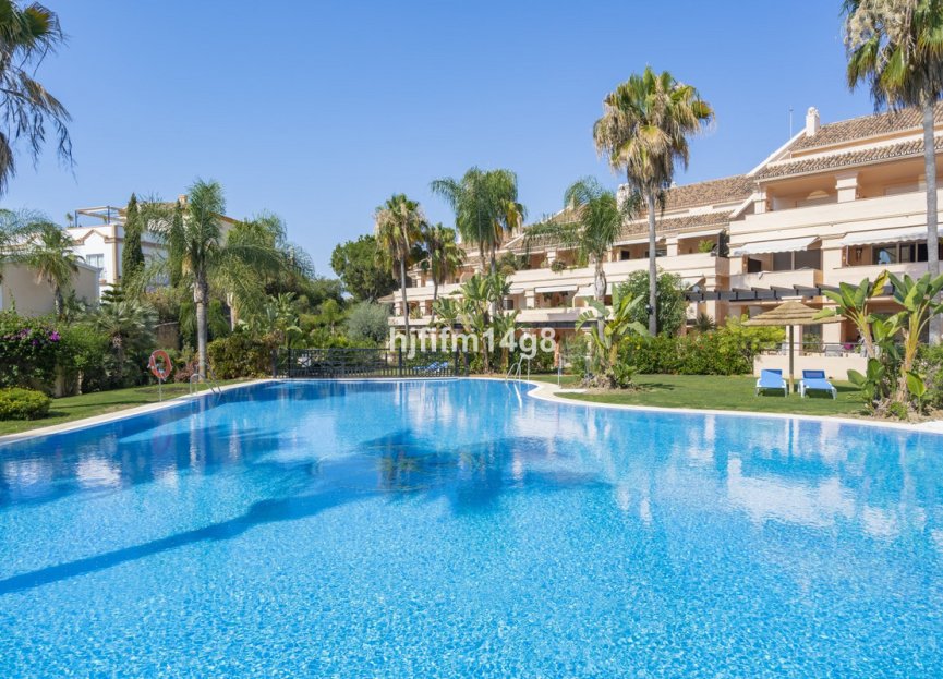 Reventa - Apartment - Middle Floor Apartment - Marbella - Nueva Andalucia