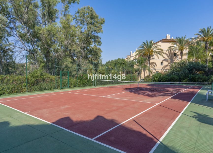 Reventa - Apartment - Middle Floor Apartment - Marbella - Nueva Andalucia