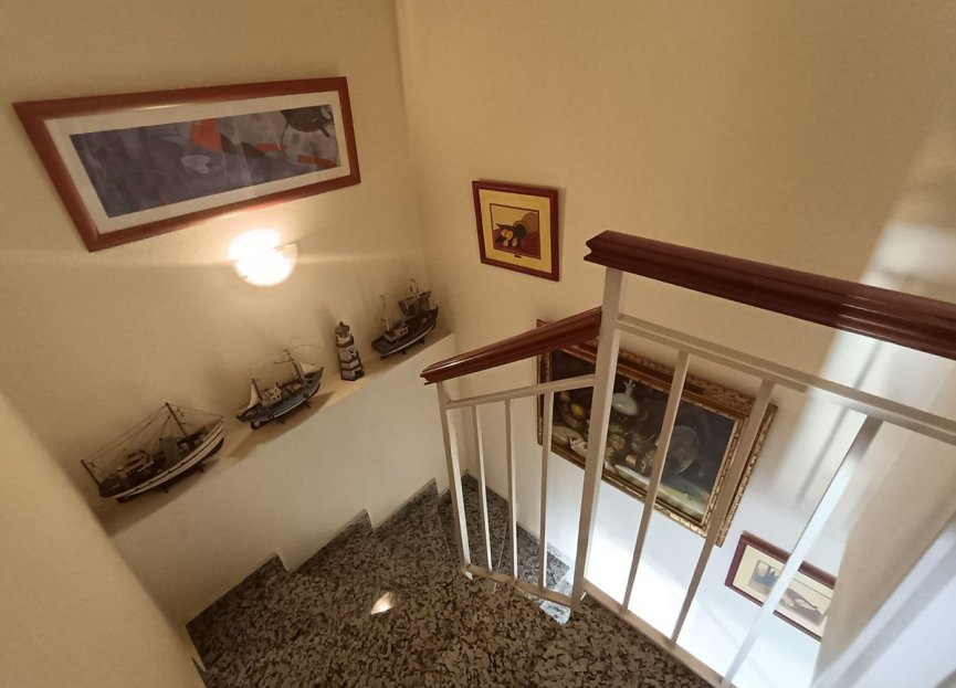 Resale - Apartment - Top Floor Apartment - Marbella - Marbella Centro