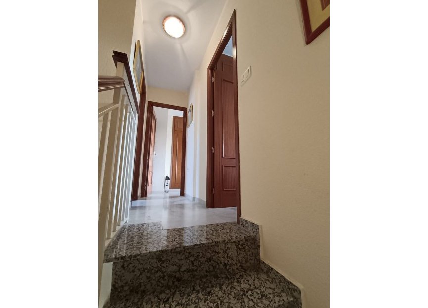 Resale - Apartment - Top Floor Apartment - Marbella - Marbella Centro