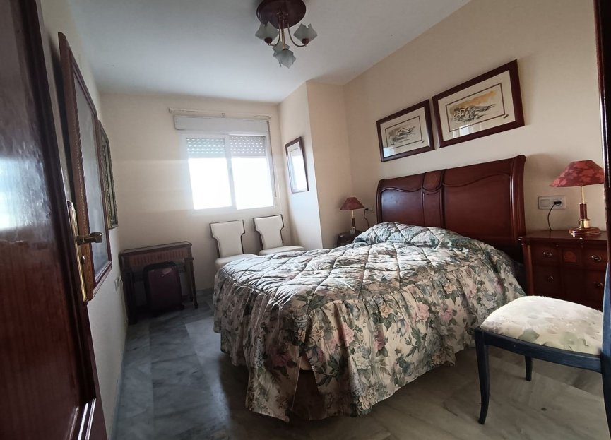 Resale - Apartment - Top Floor Apartment - Marbella - Marbella Centro