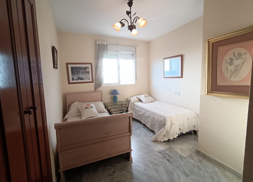 Resale - Apartment - Top Floor Apartment - Marbella - Marbella Centro