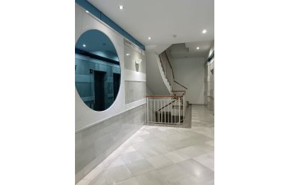 Resale - Apartment - Top Floor Apartment - Marbella - Marbella Centro