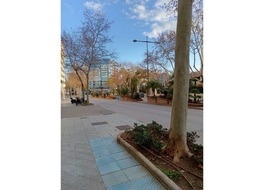 Resale - Apartment - Top Floor Apartment - Marbella - Marbella Centro