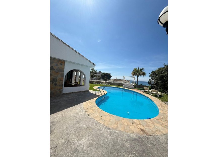 Resale - House - Townhouse - Benalmádena - Benalmadena Centro