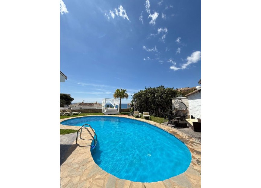 Resale - House - Townhouse - Benalmádena - Benalmadena Centro