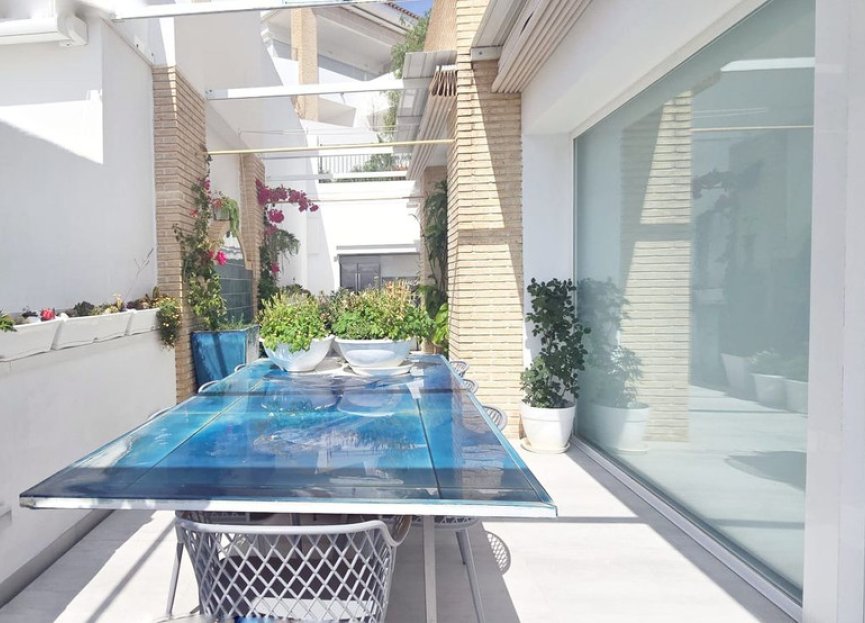 Resale - House - Detached Villa - Benalmádena - Benalmadena Pueblo