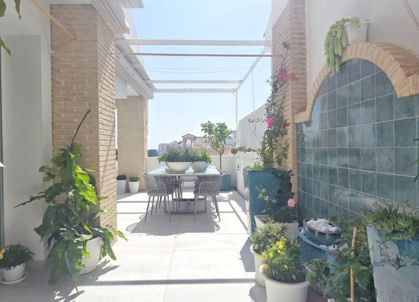 Resale - House - Detached Villa - Benalmádena - Benalmadena Pueblo