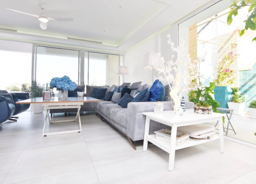 Resale - House - Detached Villa - Benalmádena - Benalmadena Pueblo