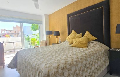 Resale - House - Detached Villa - Benalmádena - Benalmadena Pueblo