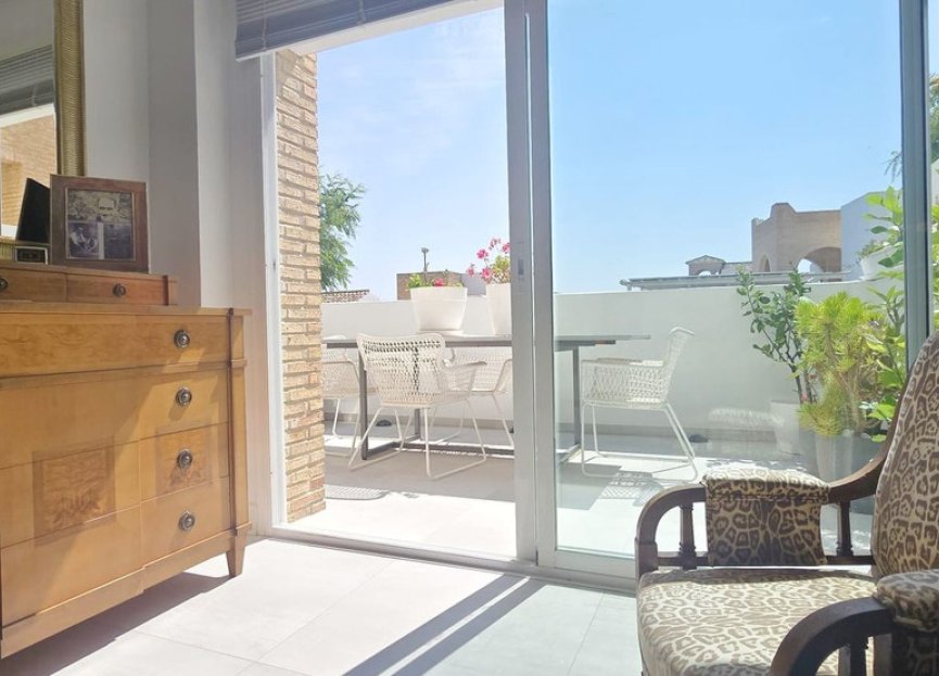 Resale - House - Detached Villa - Benalmádena - Benalmadena Pueblo