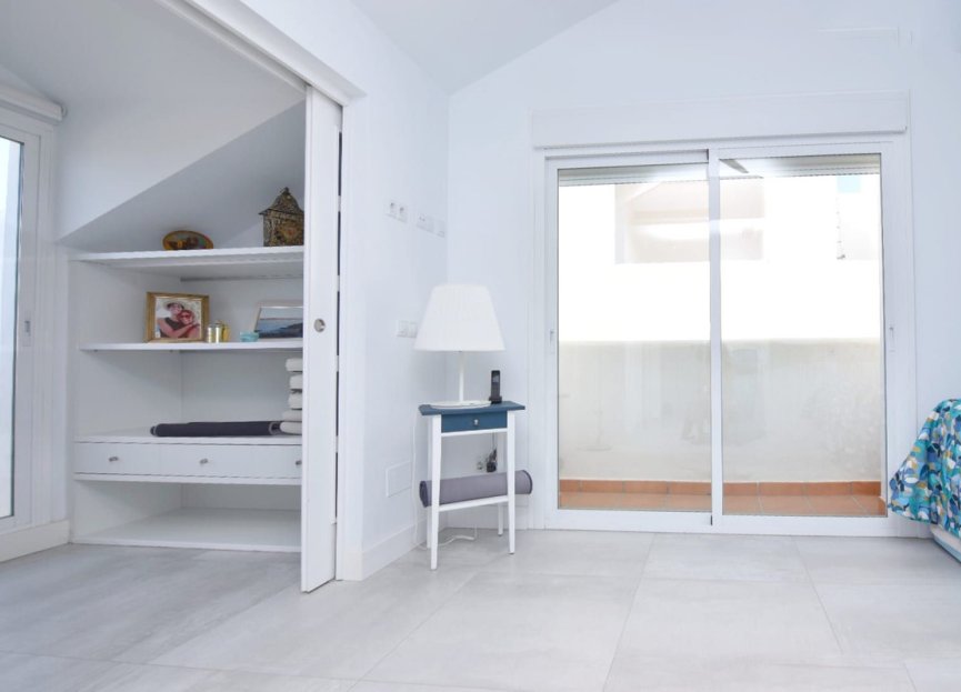 Resale - House - Detached Villa - Benalmádena - Benalmadena Pueblo