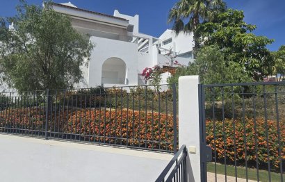 Resale - House - Detached Villa - Benalmádena - Benalmadena Pueblo