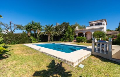 Resale - House - Detached Villa - Marbella - Marbesa