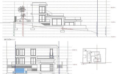 Resale - House - Detached Villa - Estepona - Estepona Centro