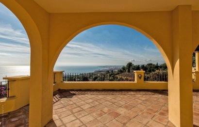 Resale - House - Detached Villa - Benalmádena - Benalmadena Centro