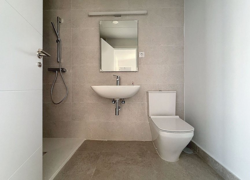 Resale - Apartment - Penthouse - Estepona - Estepona Centro