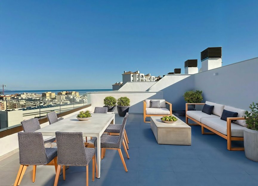 Resale - Apartment - Penthouse - Estepona - Estepona Centro