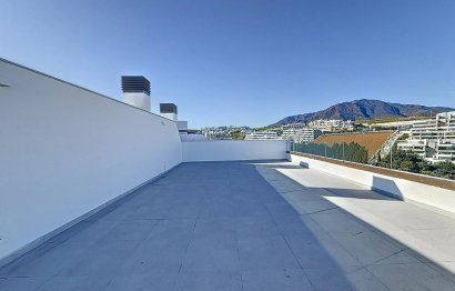 Resale - Apartment - Penthouse - Estepona - Estepona Centro