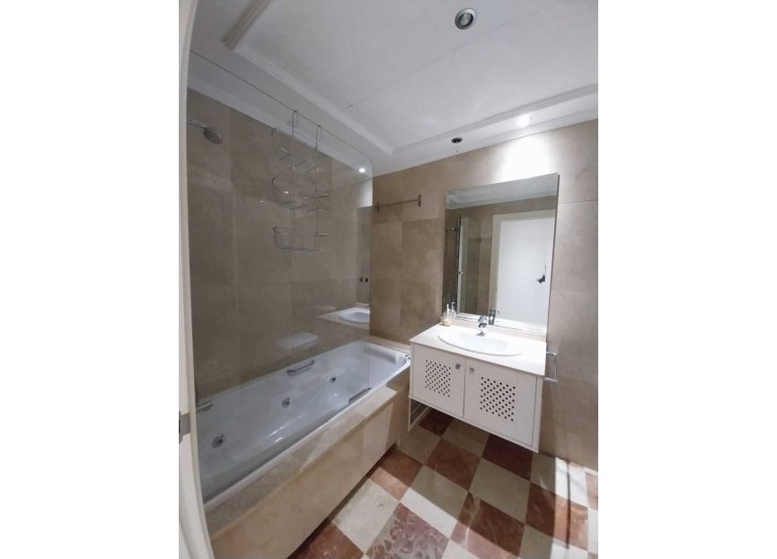 Resale - Ground floor apartment - Sotogrande