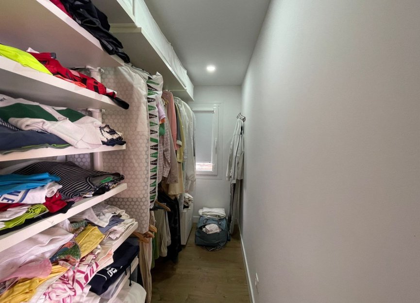 Resale - House - Detached Villa - Estepona - Estepona Centro