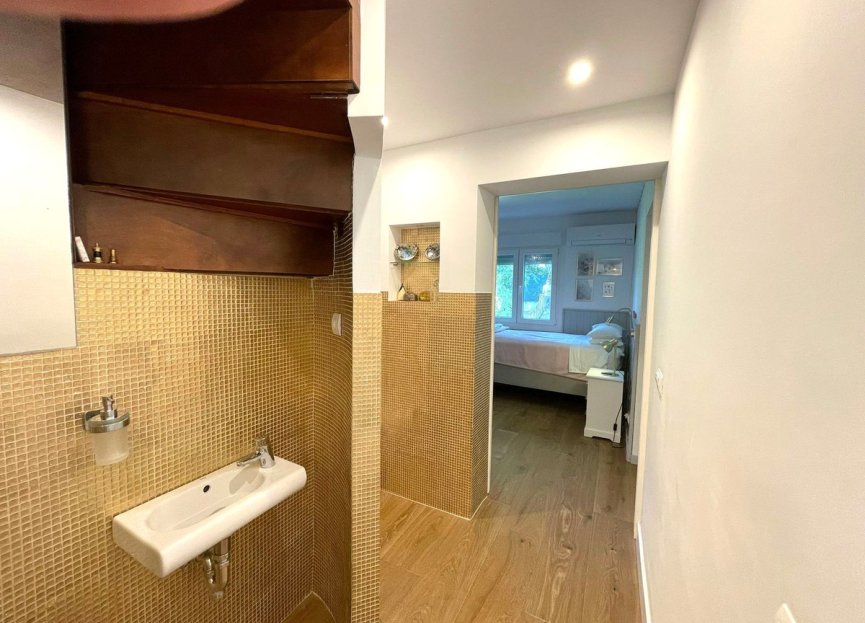 Resale - House - Detached Villa - Estepona - Estepona Centro