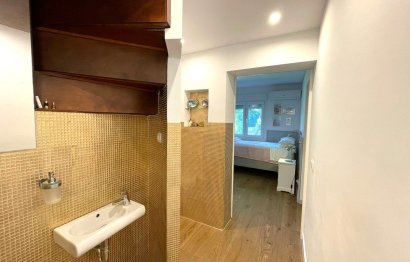 Resale - House - Detached Villa - Estepona - Estepona Centro