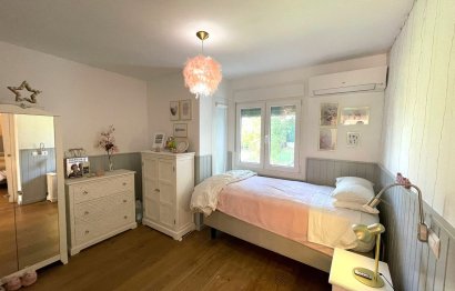 Resale - House - Detached Villa - Estepona - Estepona Centro