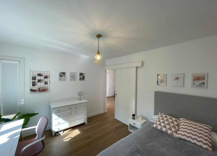 Resale - House - Detached Villa - Estepona - Estepona Centro