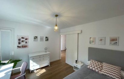 Resale - House - Detached Villa - Estepona - Estepona Centro