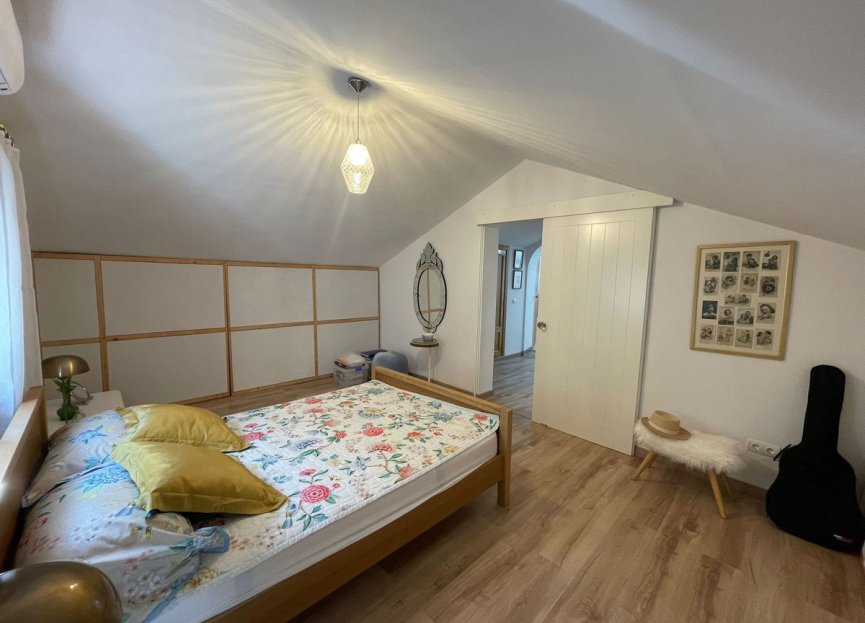 Resale - House - Detached Villa - Estepona - Estepona Centro