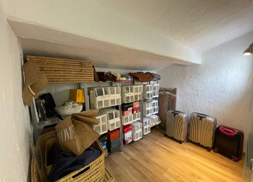 Resale - House - Detached Villa - Estepona - Estepona Centro