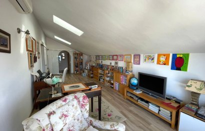 Resale - House - Detached Villa - Estepona - Estepona Centro