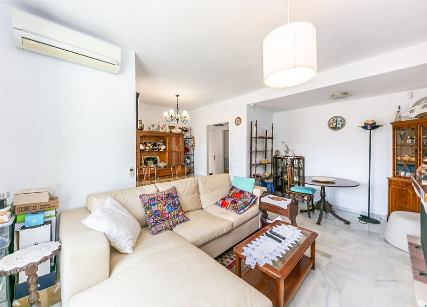 Reventa - House - Townhouse - Benalmádena - Benalmadena Centro