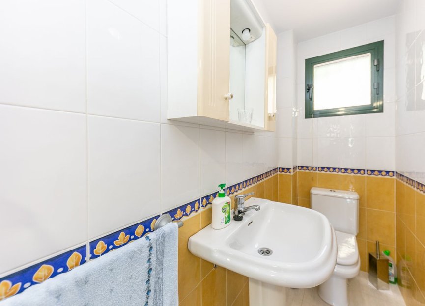 Reventa - House - Townhouse - Benalmádena - Benalmadena Centro