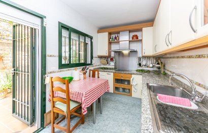 Reventa - House - Townhouse - Benalmádena - Benalmadena Centro